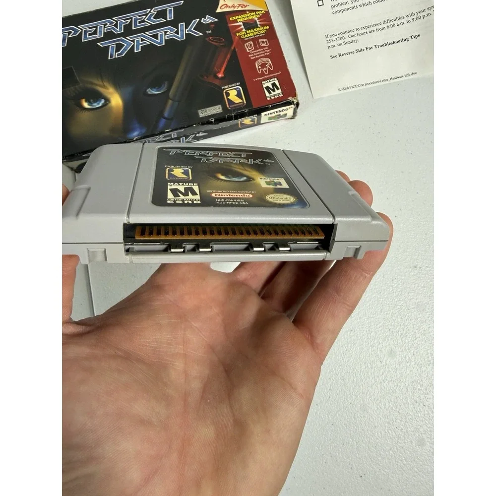 Perfect Dark - Nintendo 64 (N64) with Box, **Missing Manual** TESTED!